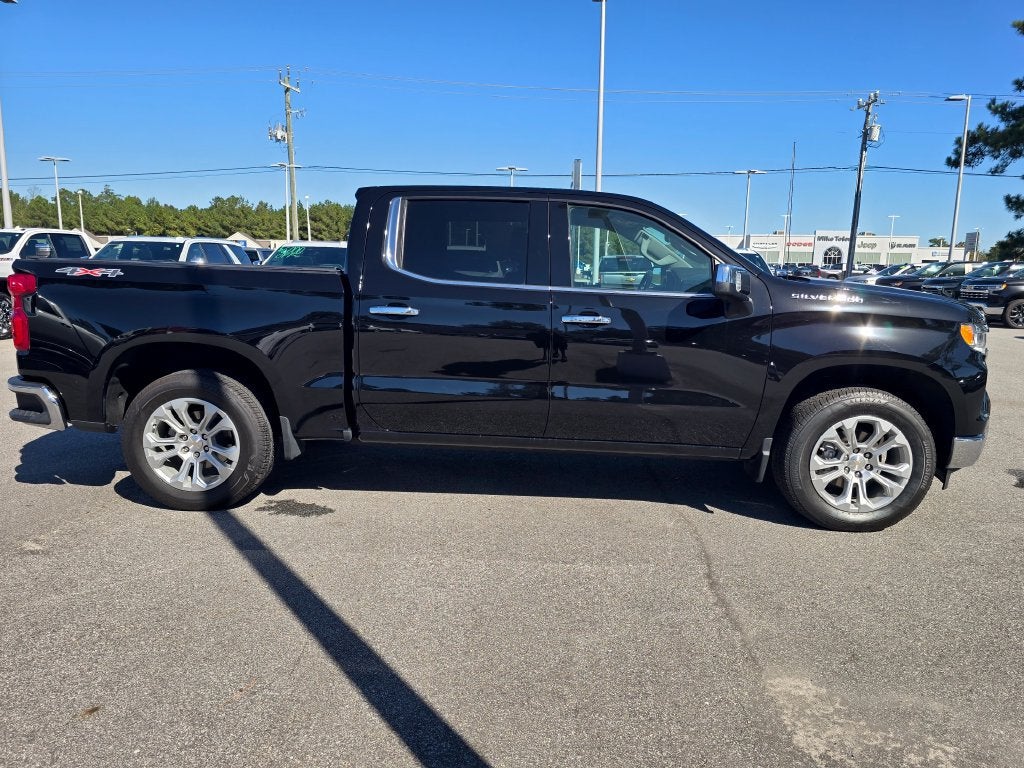 2025 Chevrolet Silverado 1500 LTZ
