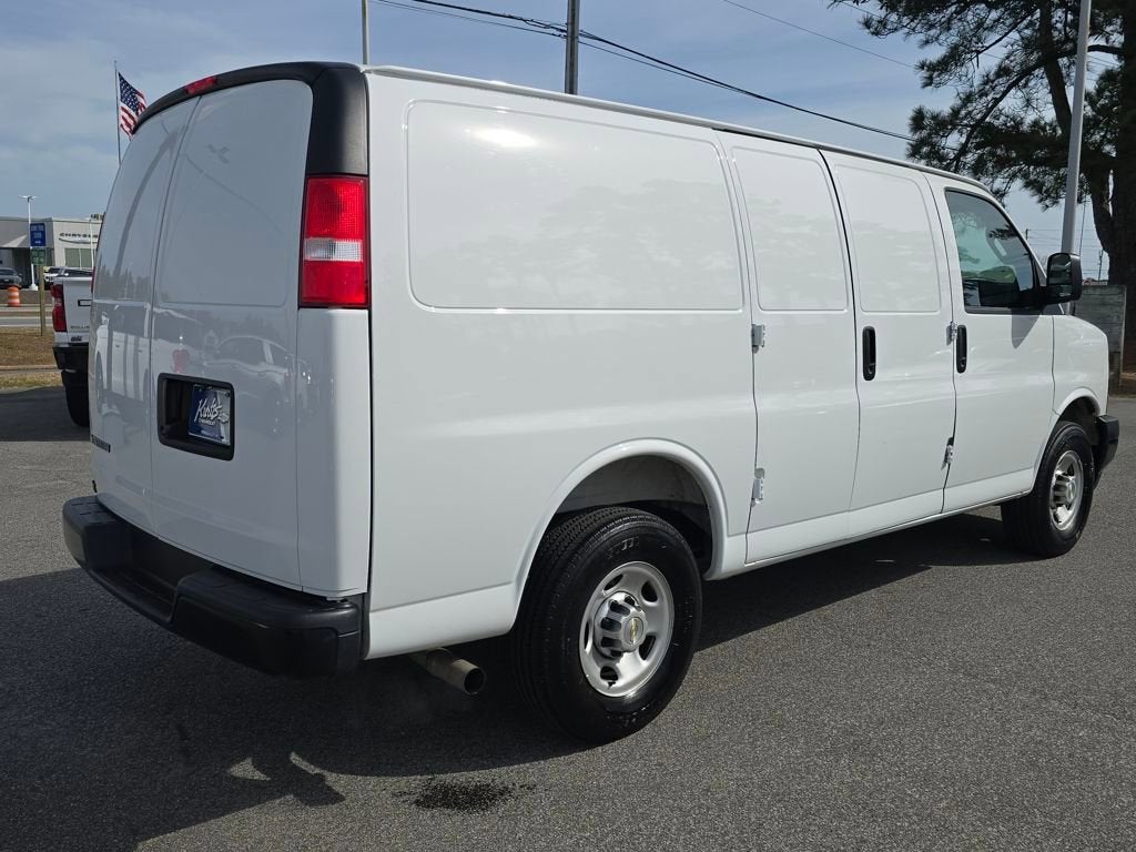 2025 Chevrolet Express Cargo 2500 WT