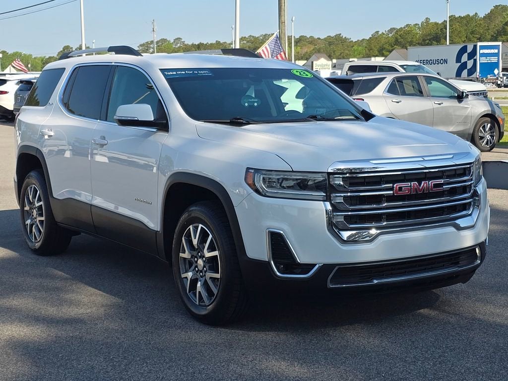 2023 GMC Acadia SLT