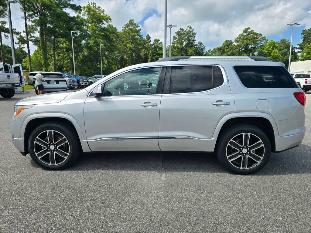2017 GMC Acadia Denali