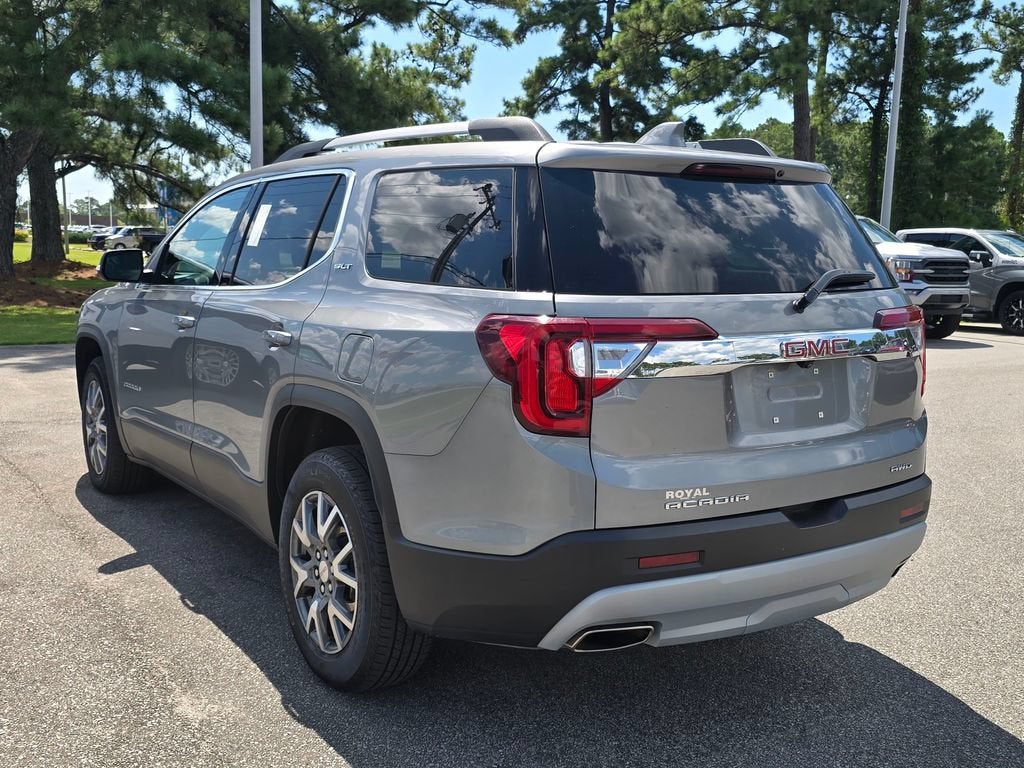 2023 GMC Acadia SLT