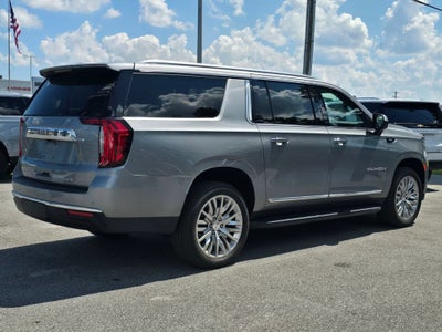 2023 GMC Yukon XL SLT