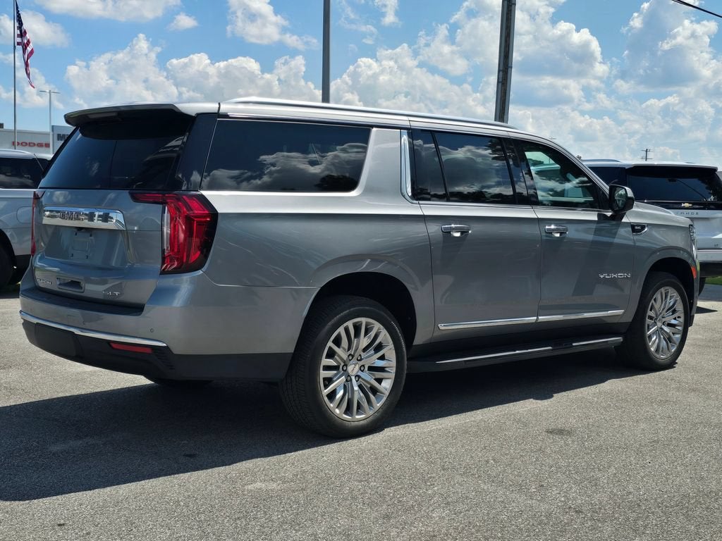 2023 GMC Yukon XL SLT