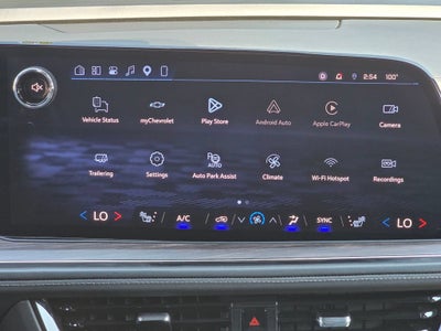 2025 Chevrolet Suburban LT