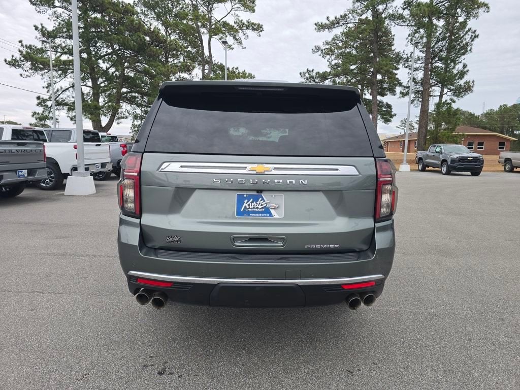 2023 Chevrolet Suburban Premier