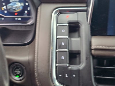 2022 Chevrolet Suburban LT