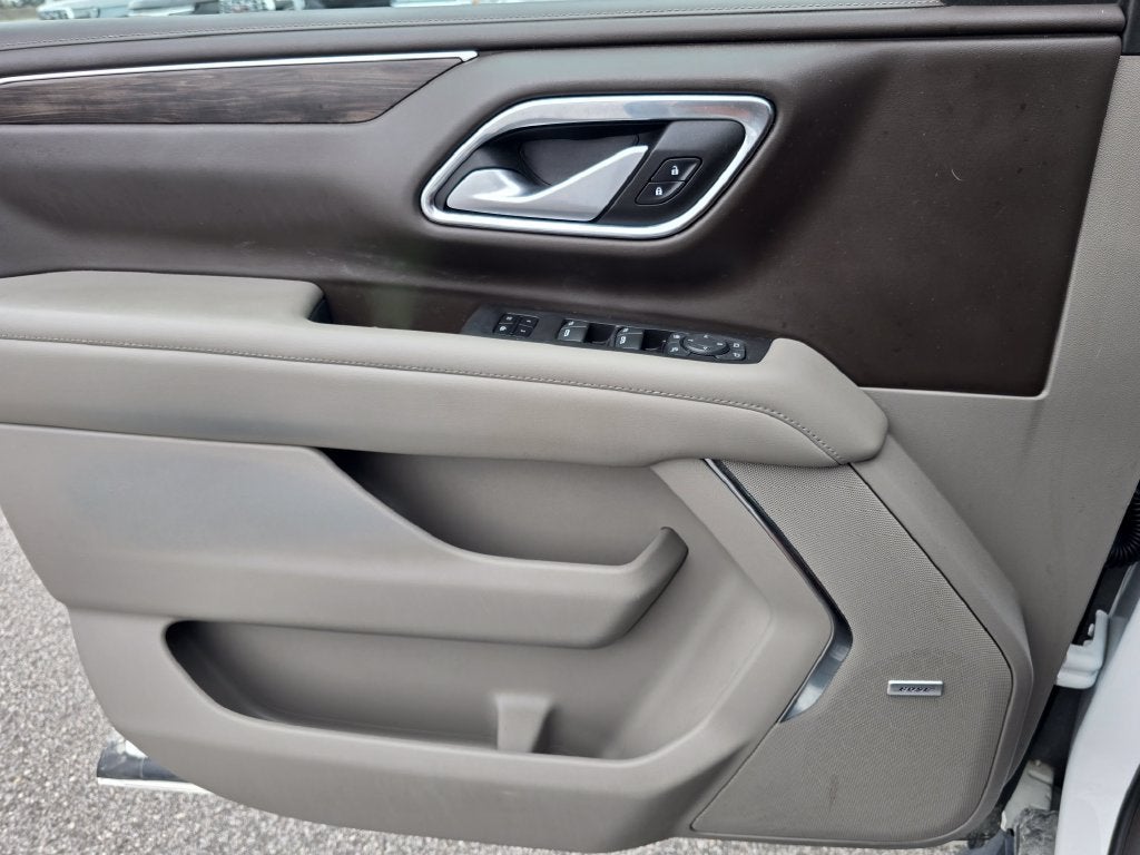 2022 Chevrolet Suburban LT