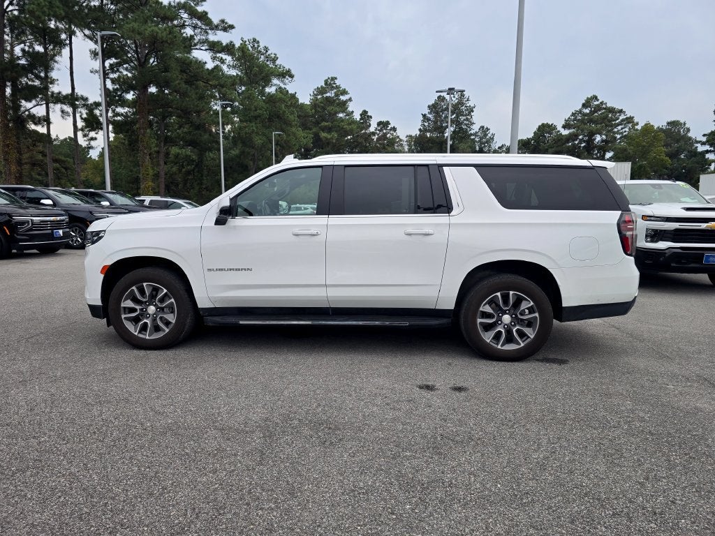 2022 Chevrolet Suburban LT
