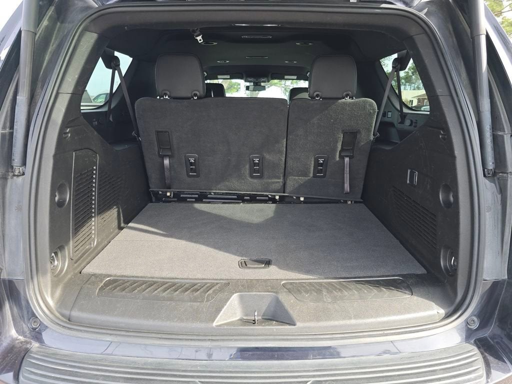 2022 Chevrolet Suburban LT