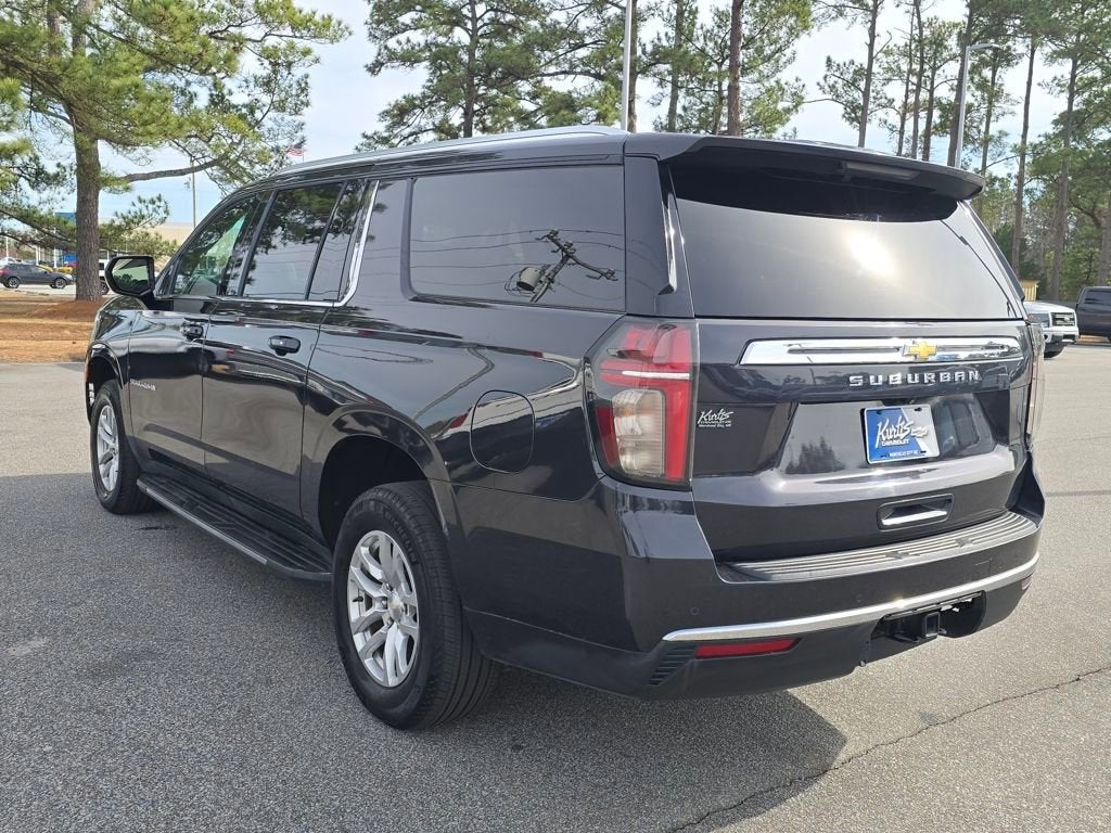 2022 Chevrolet Suburban LT