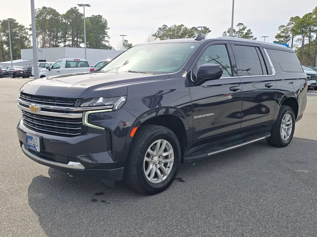 2022 Chevrolet Suburban LT