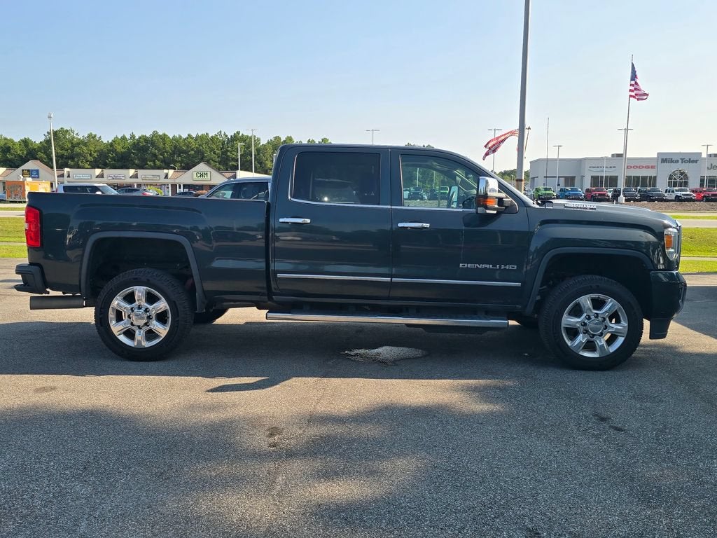 2017 GMC Sierra 2500 HD Denali