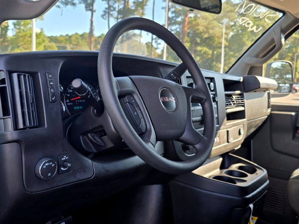 2025 GMC Savana Cargo Work Van