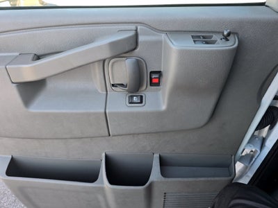 2025 GMC Savana Cargo Work Van