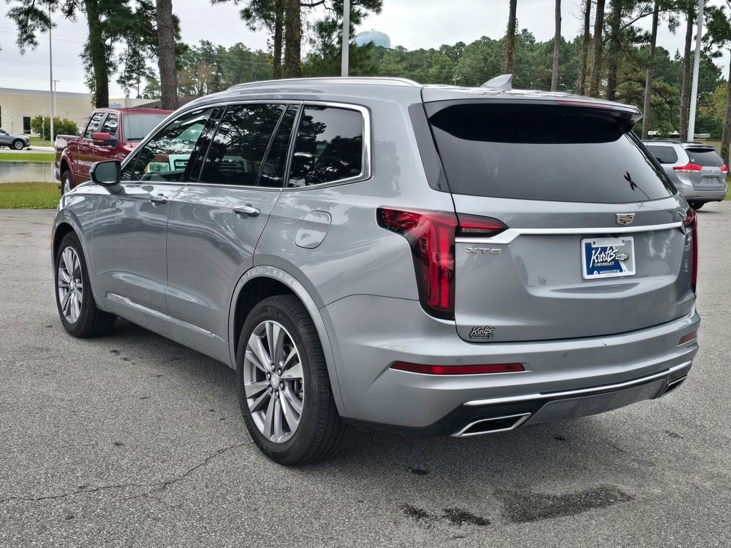 2025 Cadillac XT6 Premium Luxury
