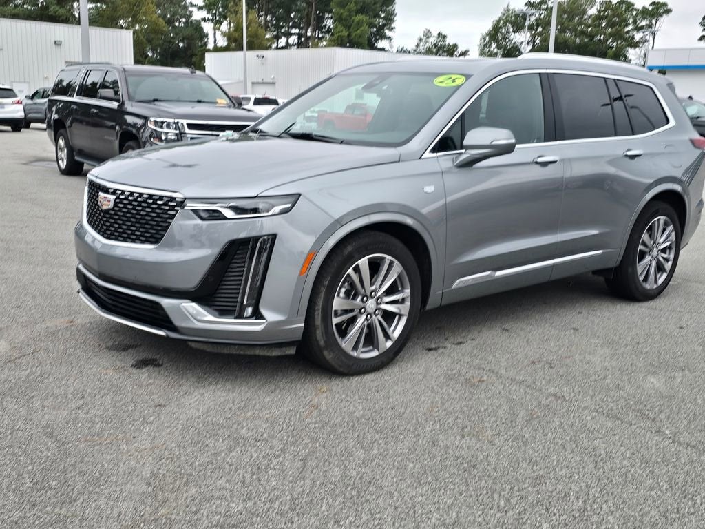 2025 Cadillac XT6 Premium Luxury