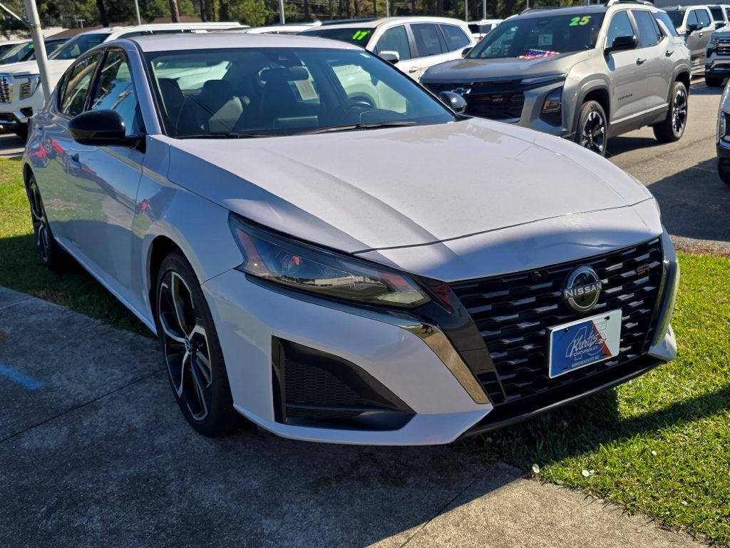 2024 Nissan Altima 2.5 SR