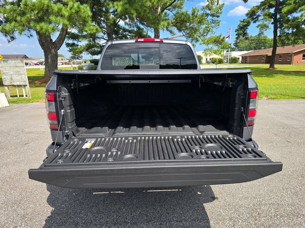 2024 Nissan Frontier Crew Cab PRO-4X 4x4