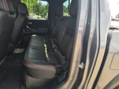 2024 Nissan Frontier Crew Cab PRO-4X 4x4