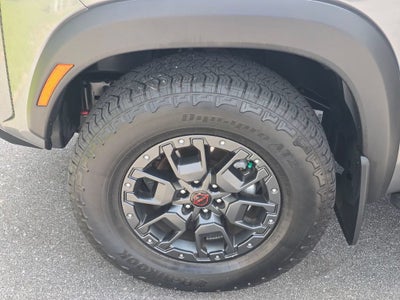 2024 Nissan Frontier Crew Cab PRO-4X 4x4