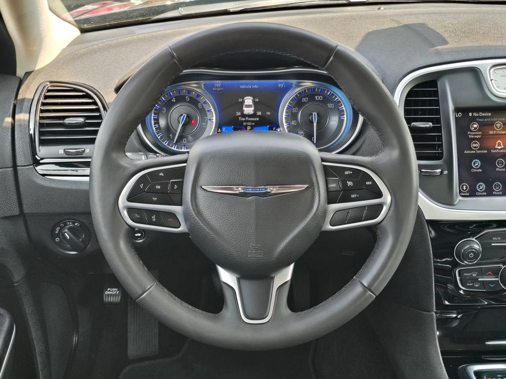 2023 Chrysler 300 Touring