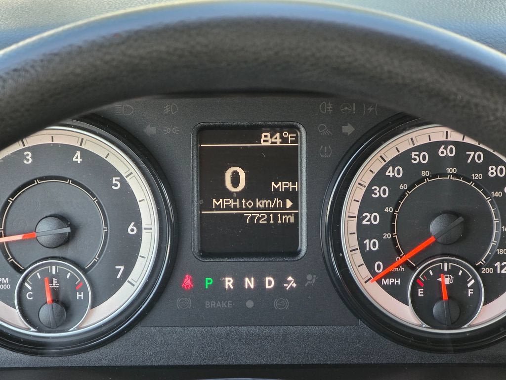 2020 RAM 1500 Classic Tradesman Crew Cab 4x2 5'7" Box