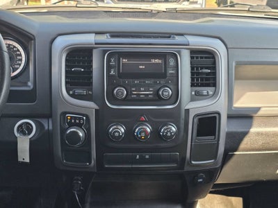 2020 RAM 1500 Classic Tradesman Crew Cab 4x2 5'7" Box