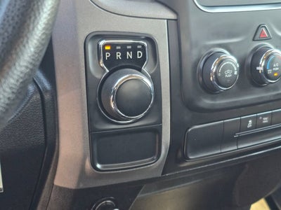 2020 RAM 1500 Classic Tradesman Crew Cab 4x2 5'7" Box
