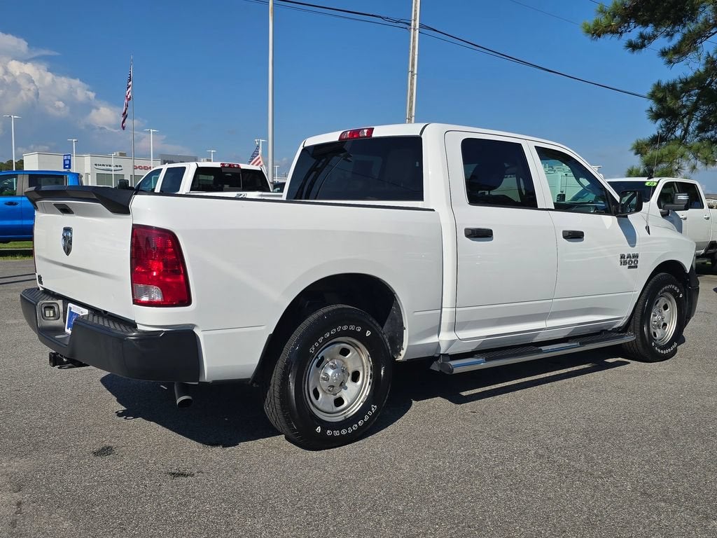 2020 RAM 1500 Classic Tradesman Crew Cab 4x2 5'7" Box