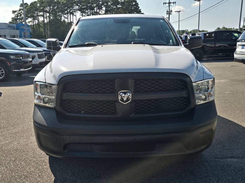 2020 RAM 1500 Classic Tradesman Crew Cab 4x2 5'7" Box