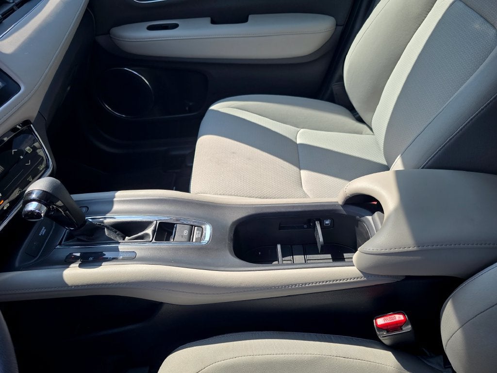 2022 Honda HR-V 2WD EX