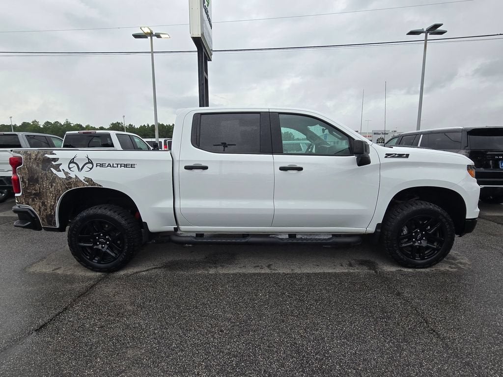 2024 Chevrolet Silverado 1500 Custom Trail Boss