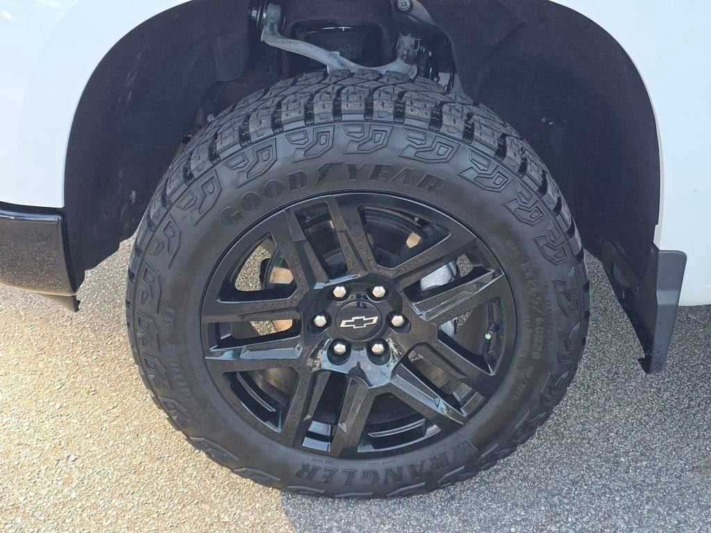 2023 Chevrolet Silverado 1500 Custom Trail Boss