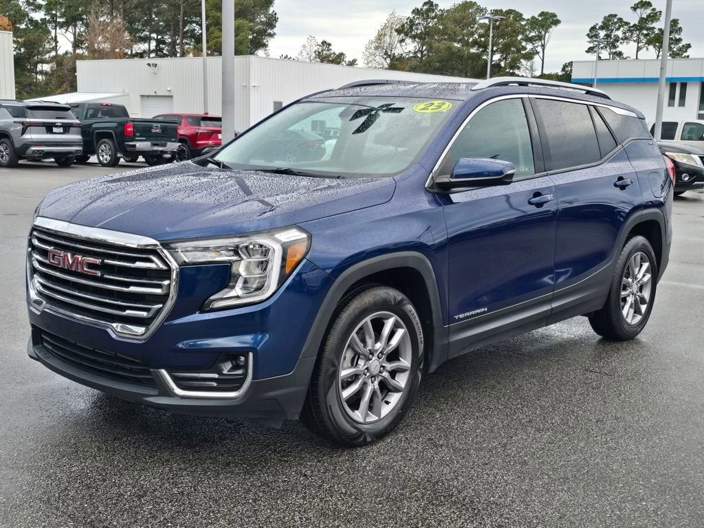 2023 GMC Terrain SLT