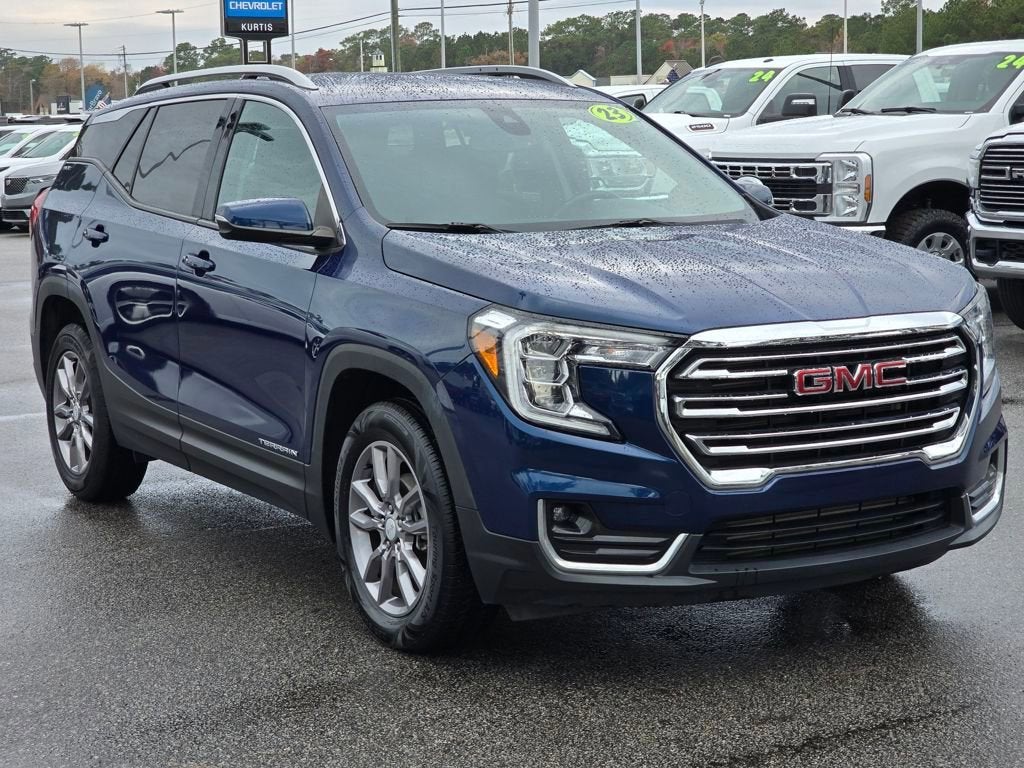 2023 GMC Terrain SLT