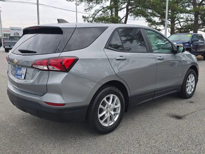 2023 Chevrolet Equinox LS