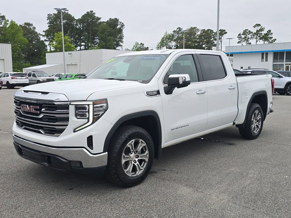2025 GMC Sierra 1500 SLT