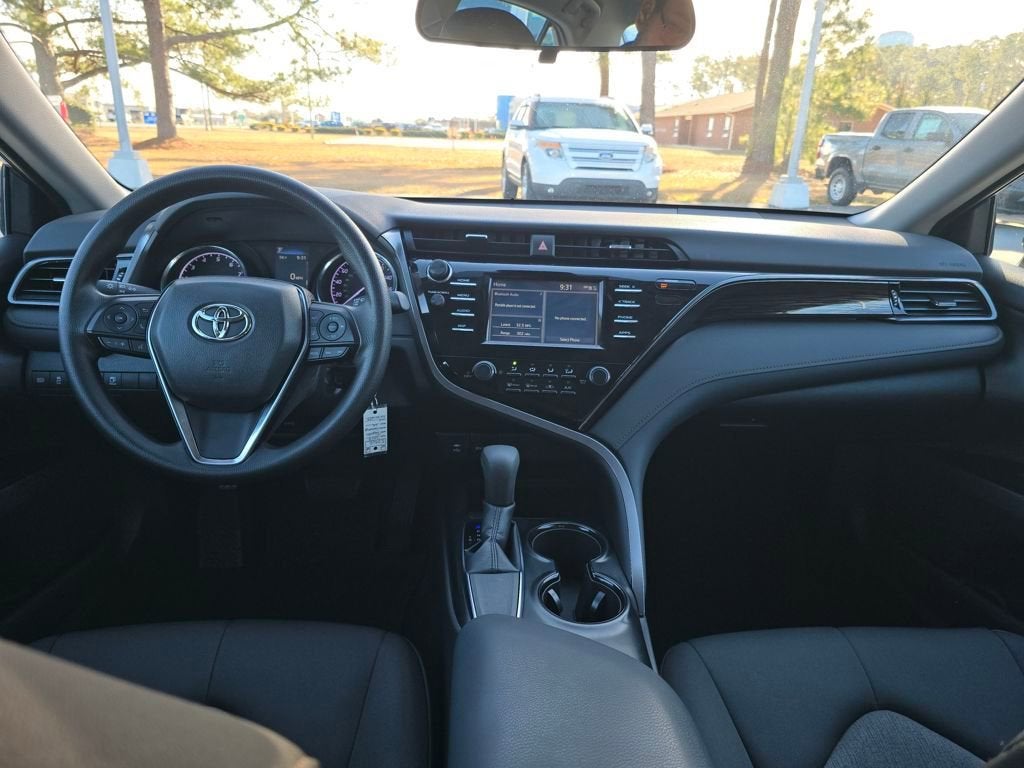 2019 Toyota Camry LE