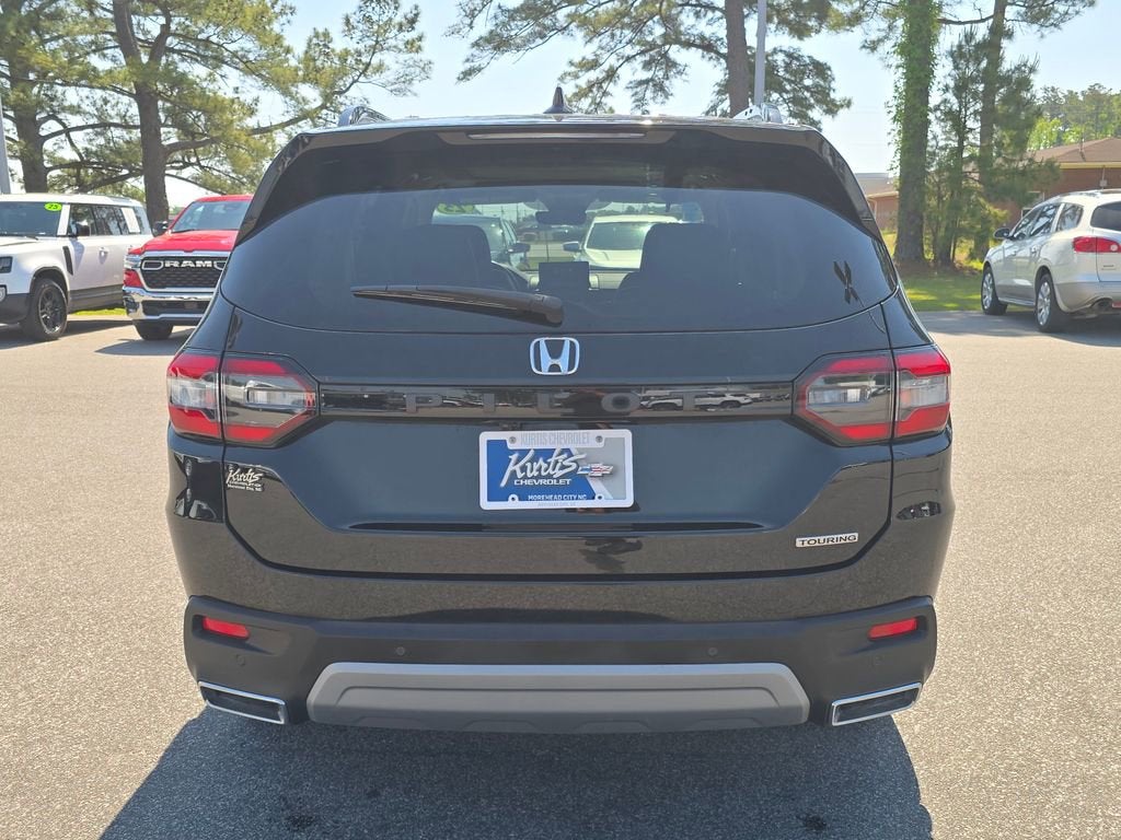 2023 Honda Pilot Touring
