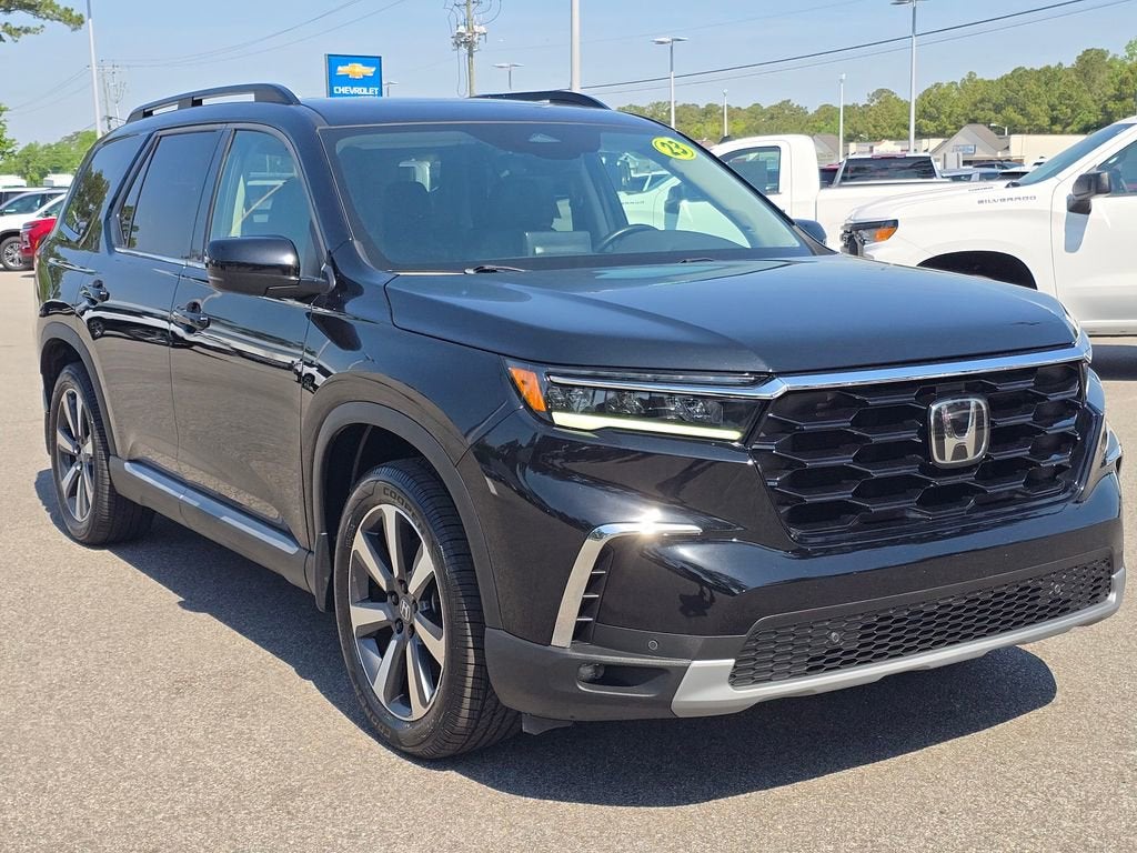 2023 Honda Pilot Touring