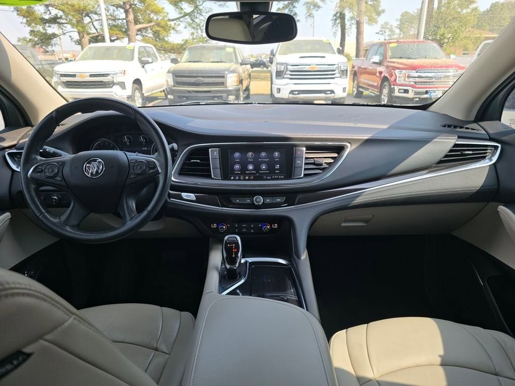 2021 Buick Enclave Essence