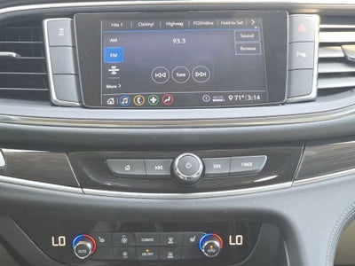 2021 Buick Enclave Essence