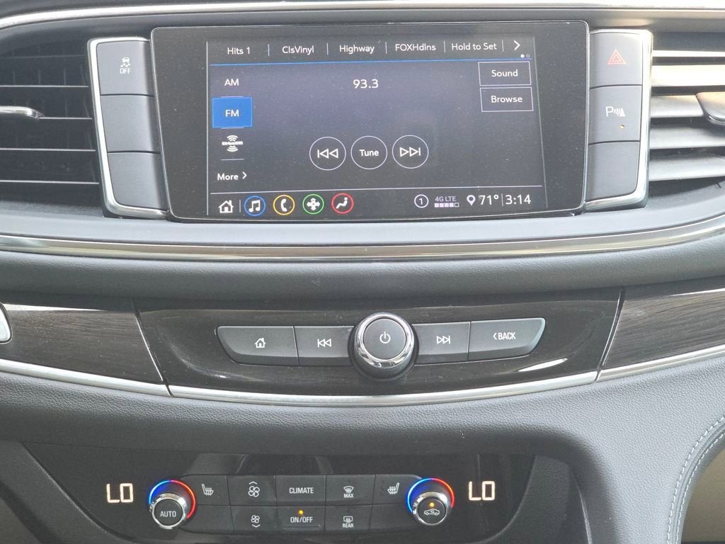 2021 Buick Enclave Essence