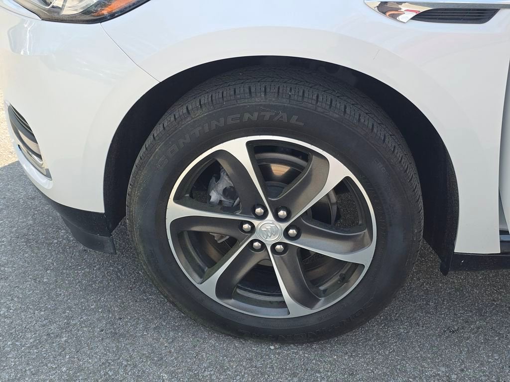 2021 Buick Enclave Essence