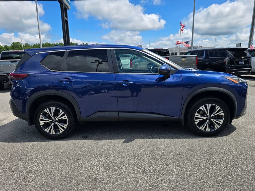 2022 Nissan Rogue SV FWD