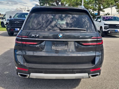 2025 BMW X7 xDrive40i