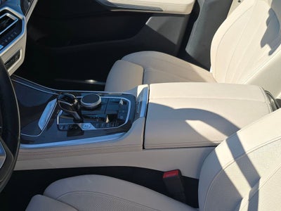 2022 BMW X5 PHEV xDrive45e