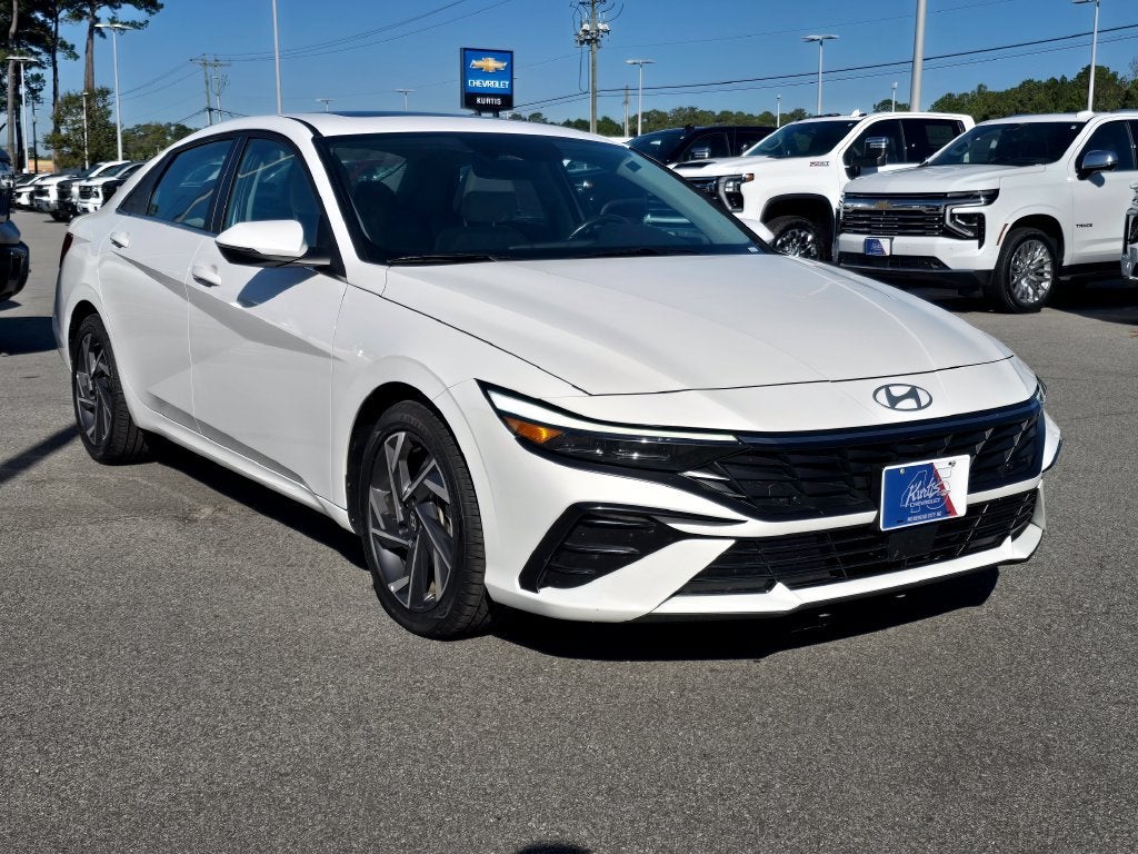 2025 Hyundai Elantra Limited
