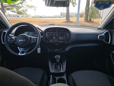 2024 Kia Soul LX
