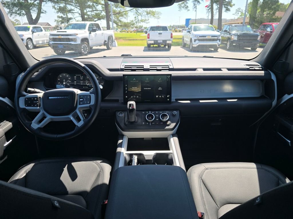 2025 Land Rover Defender S